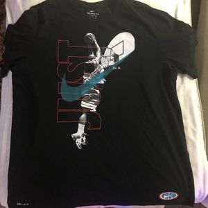 Brand new Nike dry fit XXL